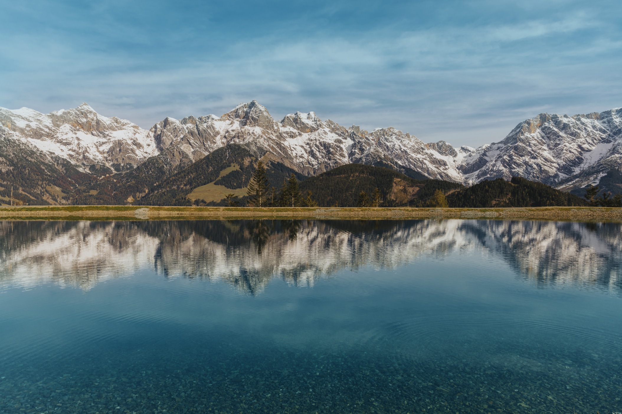 Blick auf das Hochkoenigmassiv ueber den Prinzensee, Salzburger Land, Oesterreich